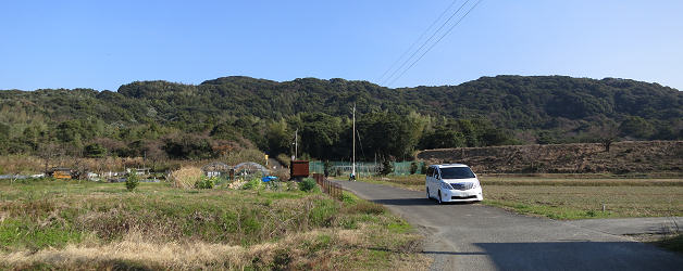 丘のような覗山