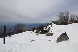 鍋割山山頂に到着