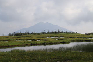 燧ヶ岳が見えてくる