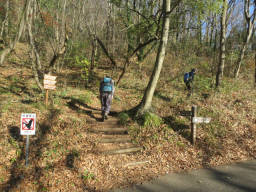 権現山公園へ