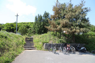 大岳登山口は駐輪場