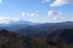 鍋割山頂からの富士