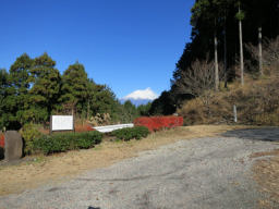 白鳥山自然公園駐車場